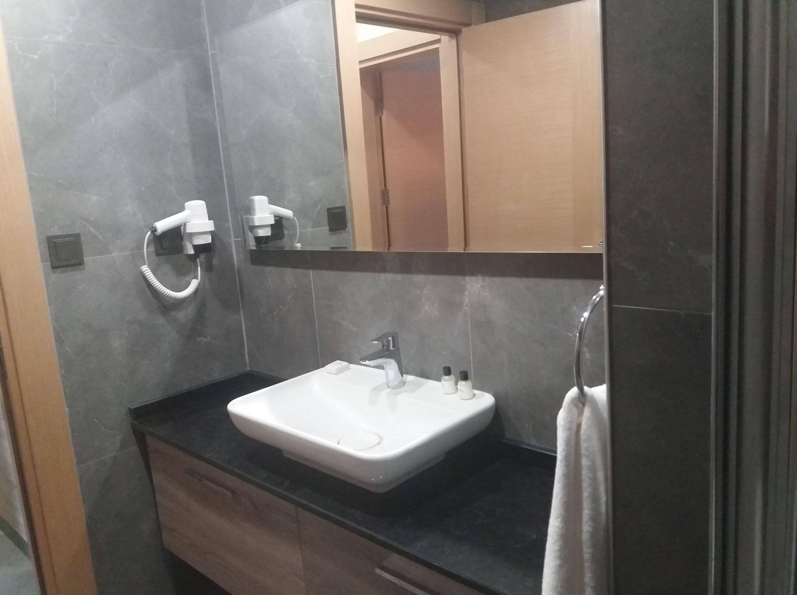Rodinn Park Hotel 안탈리아 외부 사진